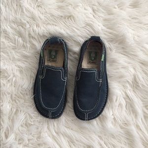 Canvas Casual Shoes by Simple